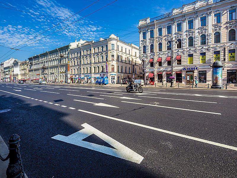 Newski Central Apartamenty Saint Petersburg Exterior photo